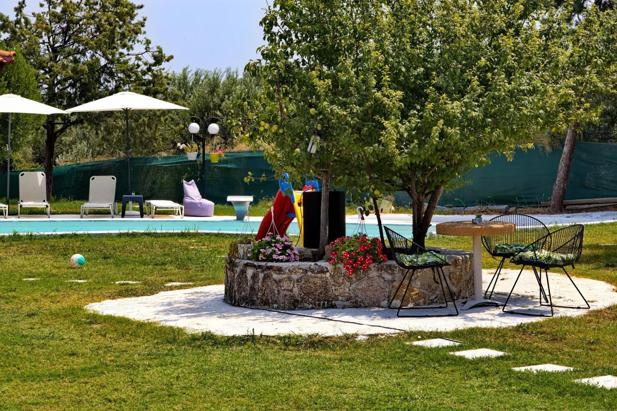 Marele Hills Apartments Néa Fókaia Bagian luar foto